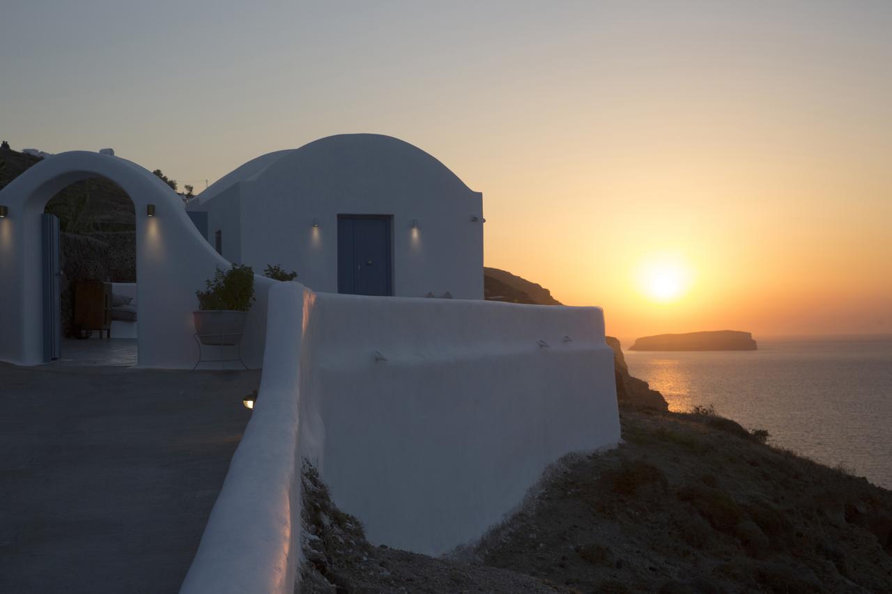 Akrotiri Cove Екстериор снимка