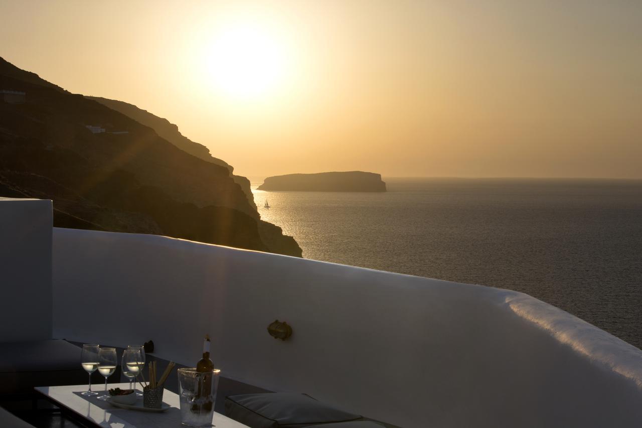 Akrotiri Cove Екстериор снимка